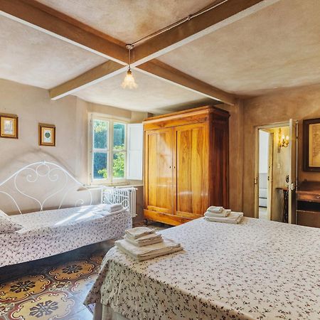 Agriturismo Di Charme E Ristorante Stallato Il Filo Di Paglia Carro Eksteriør bilde