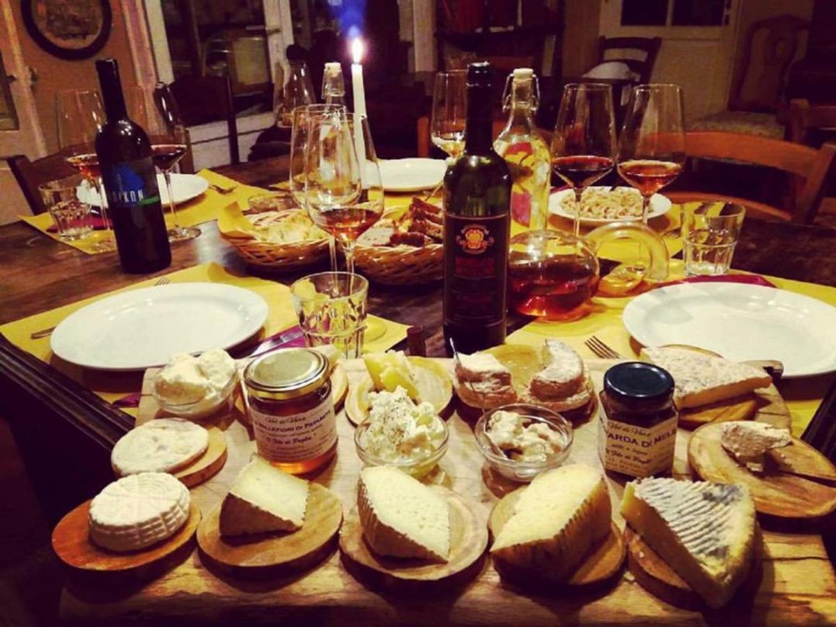 Agriturismo Di Charme E Ristorante Stallato Il Filo Di Paglia Carro Eksteriør bilde