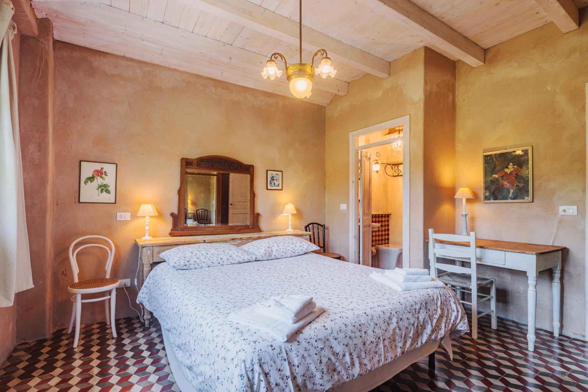Agriturismo Di Charme E Ristorante Stallato Il Filo Di Paglia Carro Eksteriør bilde